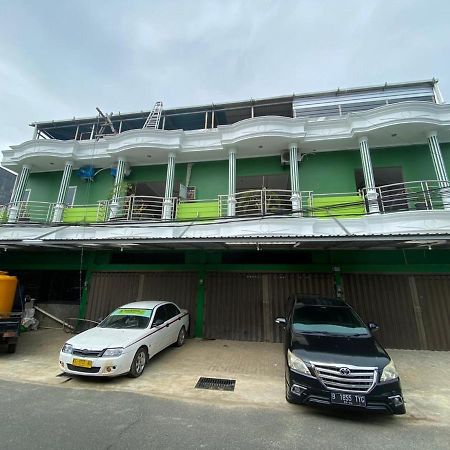 Reddoorz Plus Near Siloam Hospital Balikpapan Luaran gambar