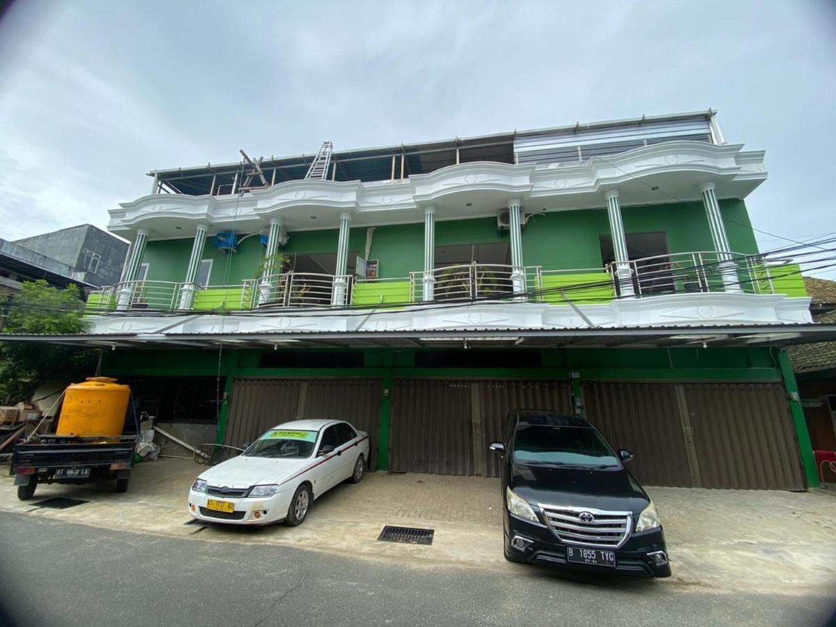 Reddoorz Plus Near Siloam Hospital Balikpapan Luaran gambar